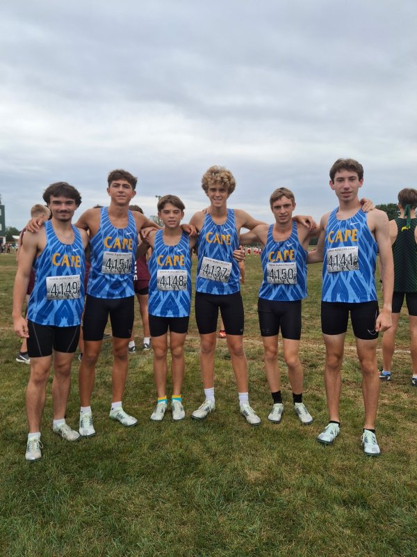 Cape’s boy’s cross country team comprises (l-r) Andrew Radka, Riley Stazzone, Nick Petito, Jason Baker, Braydon Redd and Josh Cohen. MARTIN RODRIGUEZ PHOTO